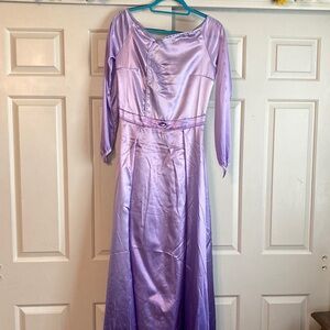 NWOT Elsa Costume (Frozen II)
